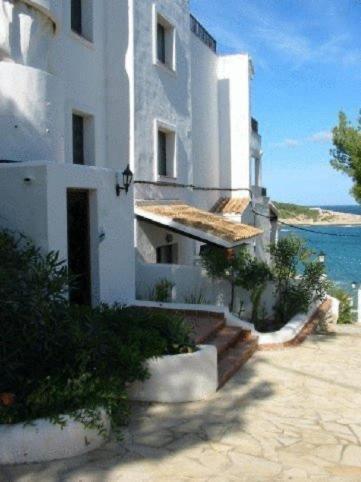Es Grop Apartamentos Portinatx Exterior photo